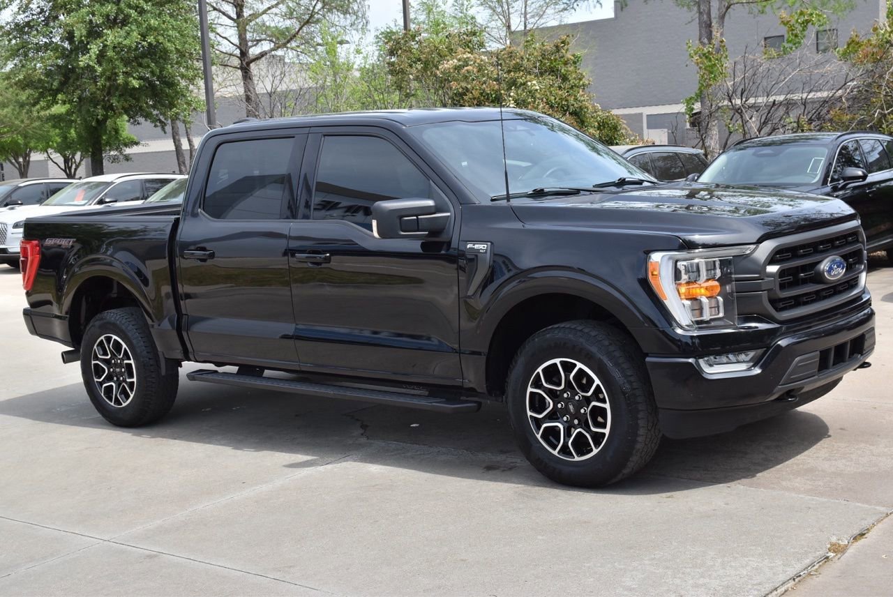 Certified 2023 Ford F150 XLT w/ Equipment Group 302A High image 12