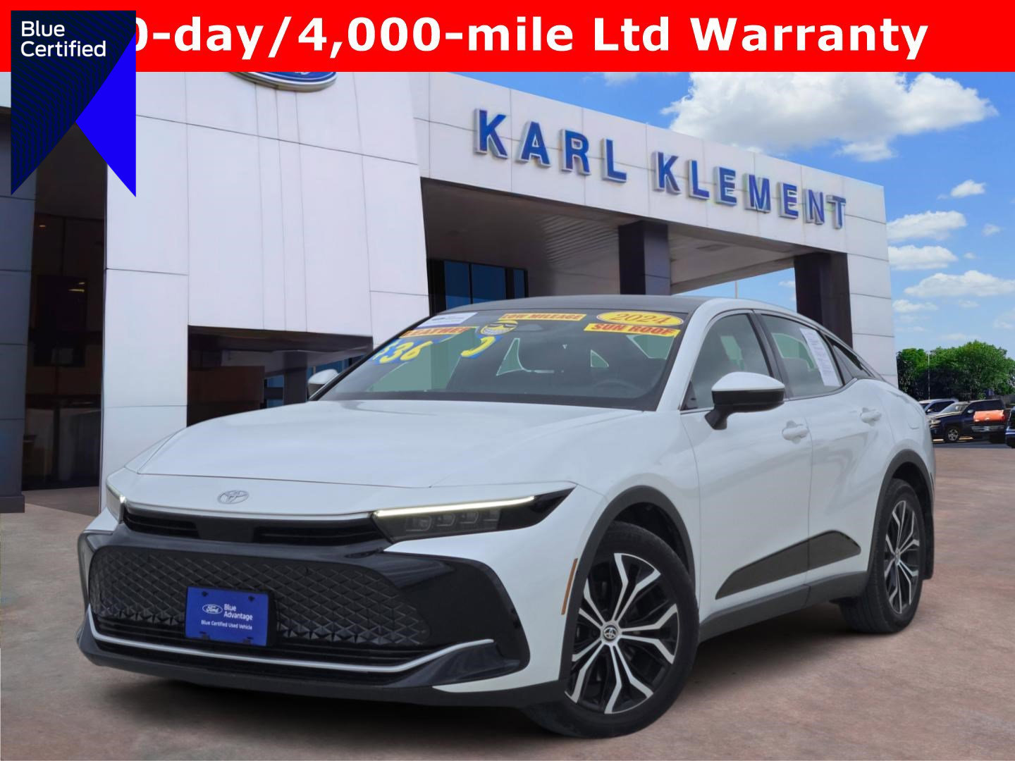 Used 2024 Toyota Crown AWD/4WD image 1