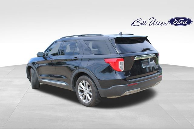 Certified 2022 Ford Explorer XLT w/ Equipment Group 202A RWD image 7
