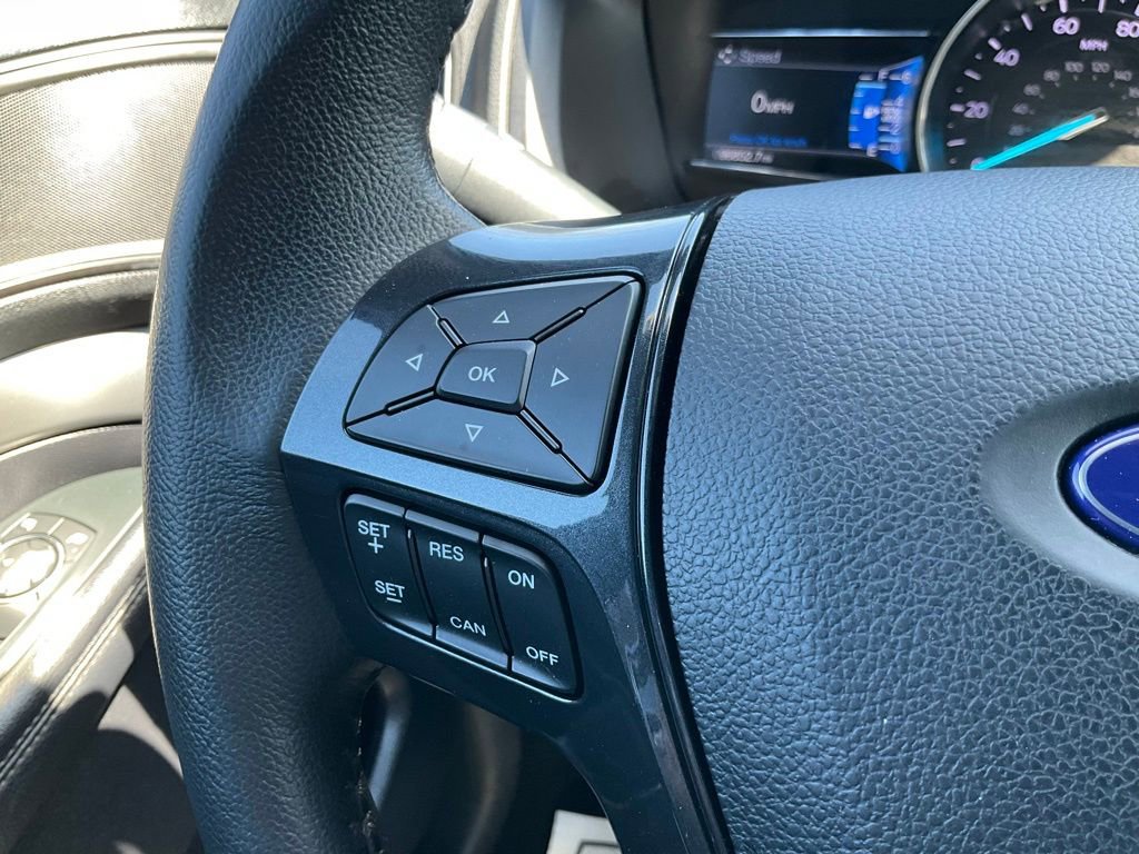 Certified 2019 Ford Explorer XLT w/ Equipment Group 202A image 5