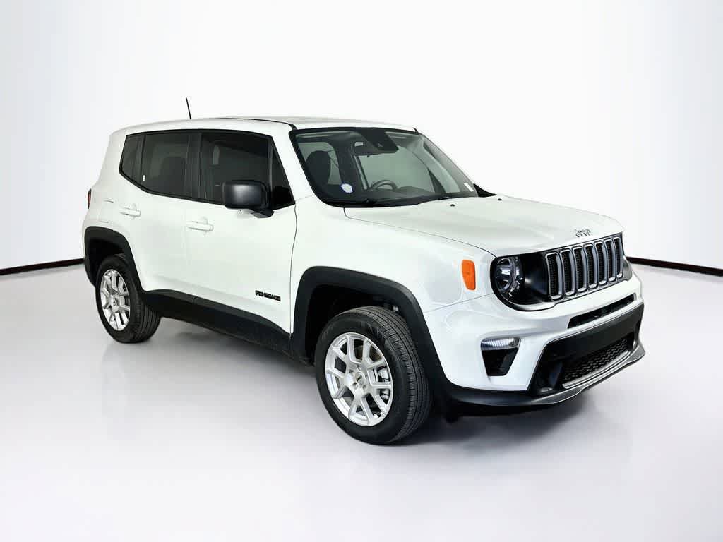 Used 2023 Jeep Renegade Latitude AWD/4WD image 23