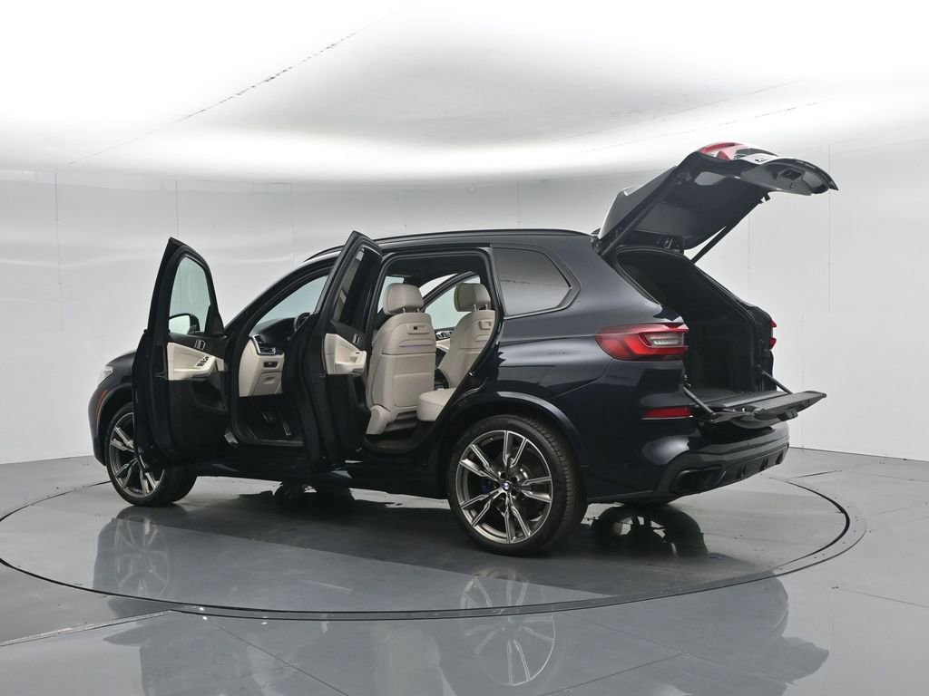 Used 2022 BMW X5 M50i w/ Executive Package image 65