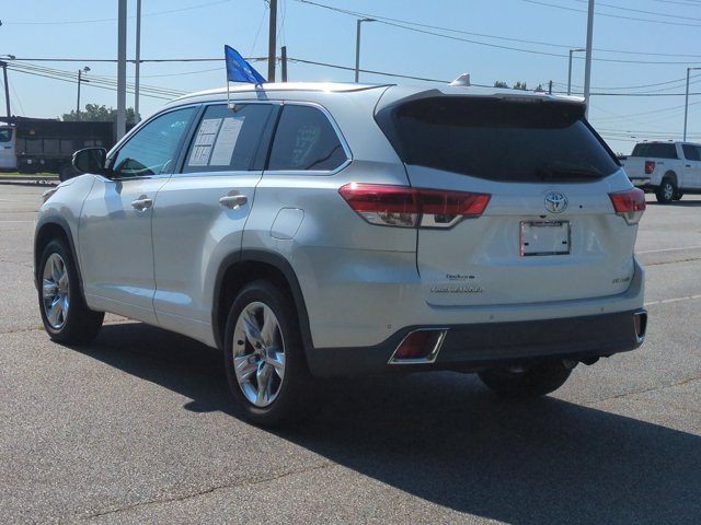 Used 2017 Toyota Highlander Limited FWD image 6