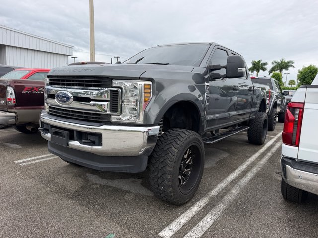 Certified 2019 Ford F250 XLT AWD/4WD image 5