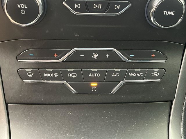 Certified 2020 Ford Edge SE AWD/4WD image 21