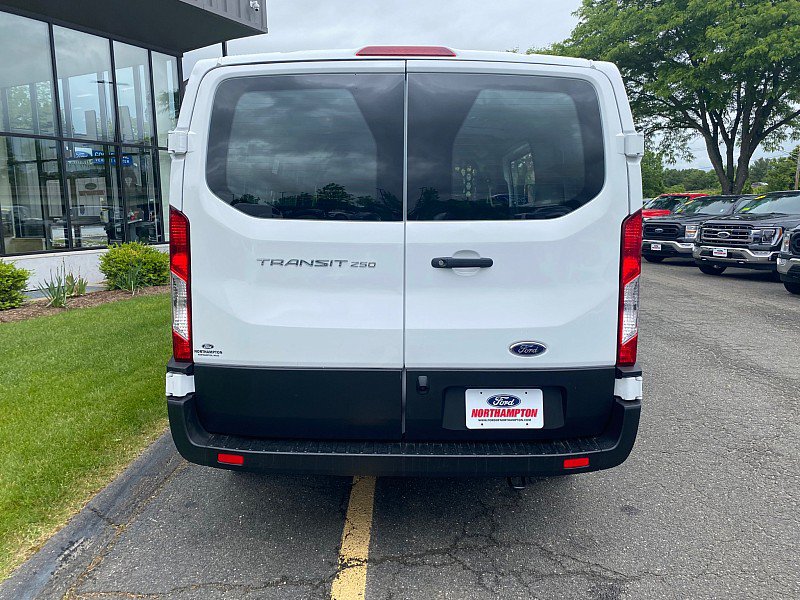 Certified 2025 Ford Transit 250 Low Roof w/ Exterior Upgrade Package RWD image 9