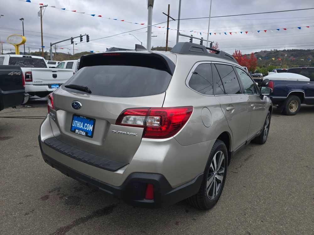 Used 2019 Subaru Outback 2.5i Limited image 5