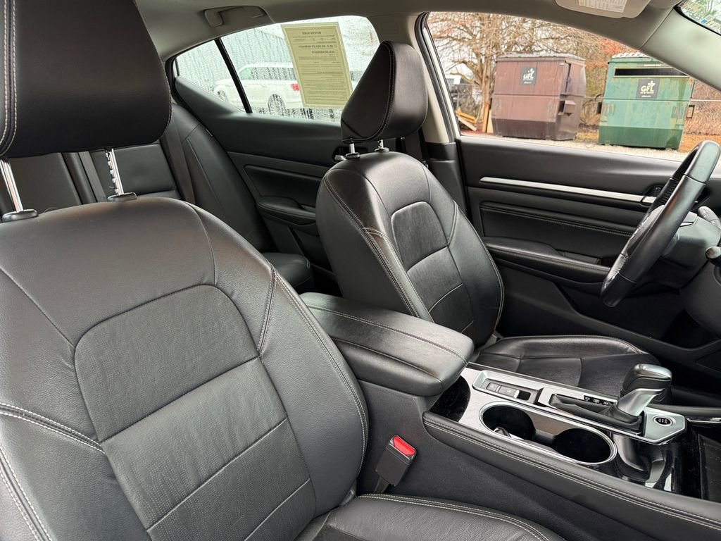Used 2021 Nissan Altima 2.5 Platinum image 18