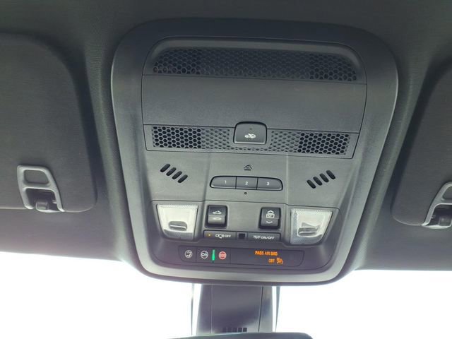 Used 2023 Cadillac XT5 Premium Luxury image 32