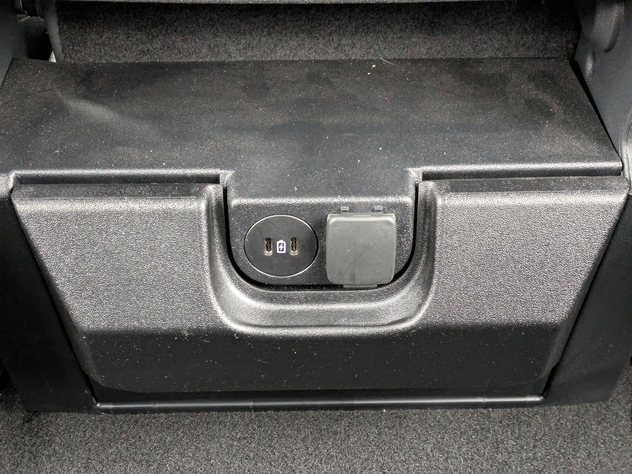 Certified 2025 Ford F150 XLT w/ Equipment Group 301A Standard image 16