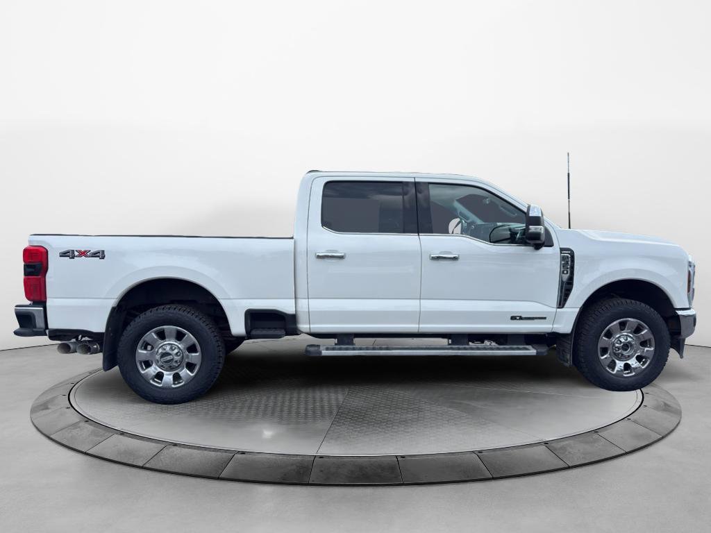 Certified 2024 Ford F350 Lariat AWD/4WD image 5