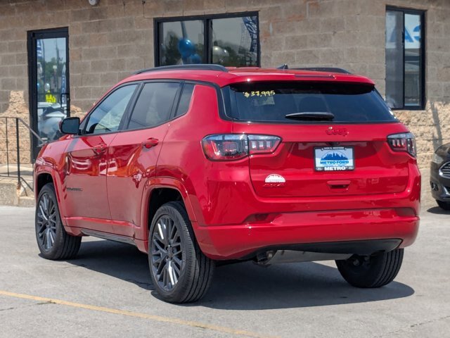 Used 2023 Jeep Compass Limited AWD/4WD image 6