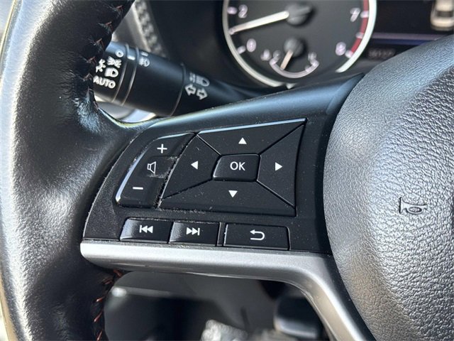 Used 2022 Nissan Sentra SR w/ SR Premium Package image 8