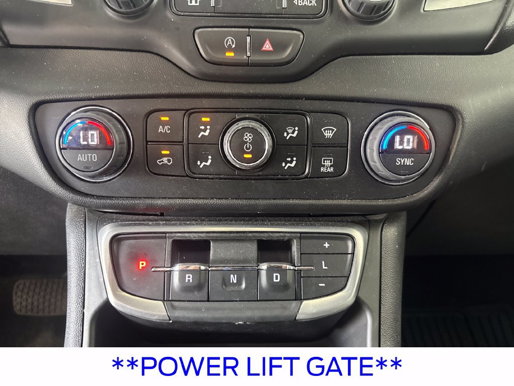 Used 2024 GMC Terrain SLT AWD/4WD image 24
