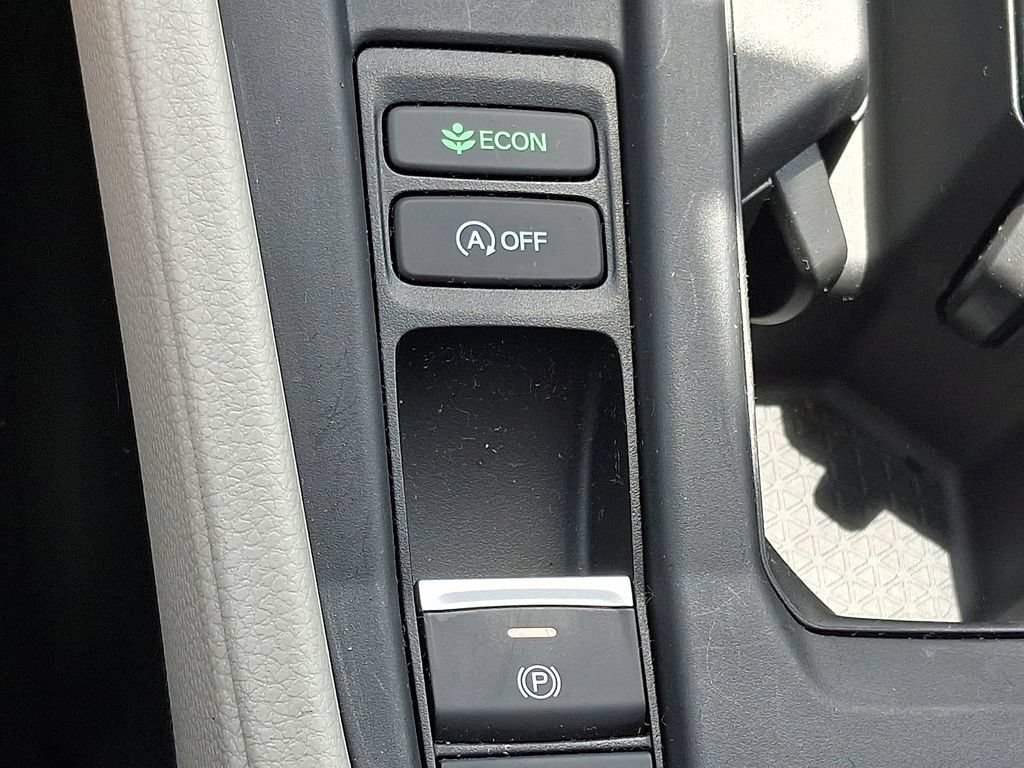 Used 2025 Honda Accord SE image 23