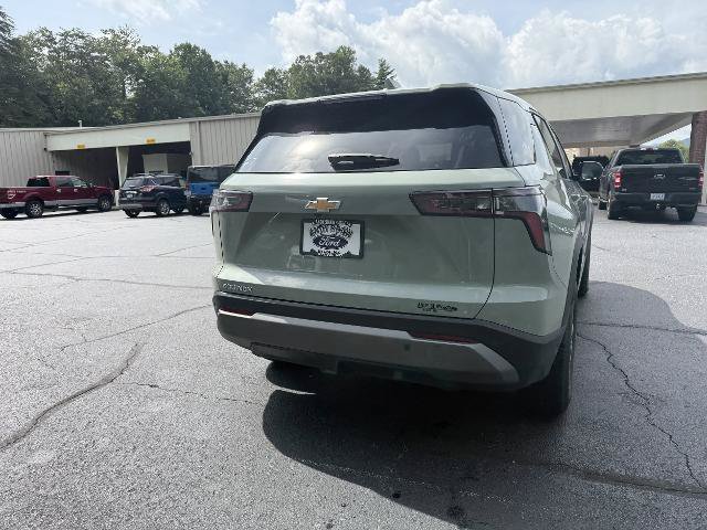 Used 2026 Chevrolet Equinox LT FWD image 11