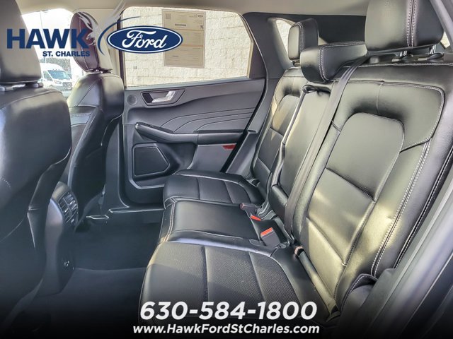 Certified 2022 Ford Escape SEL w/ Technology Package AWD/4WD image 9