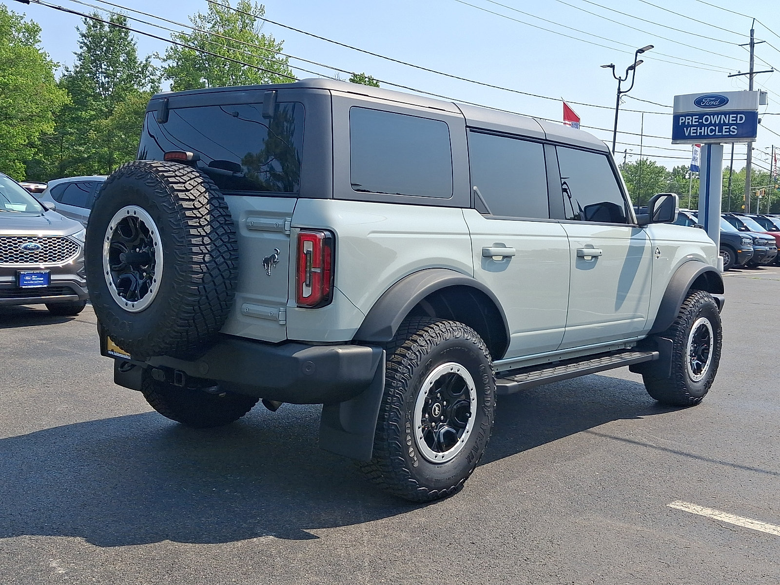 Certified 2024 Ford Bronco Outer Banks w/ Sasquatch Package AWD/4WD image 6