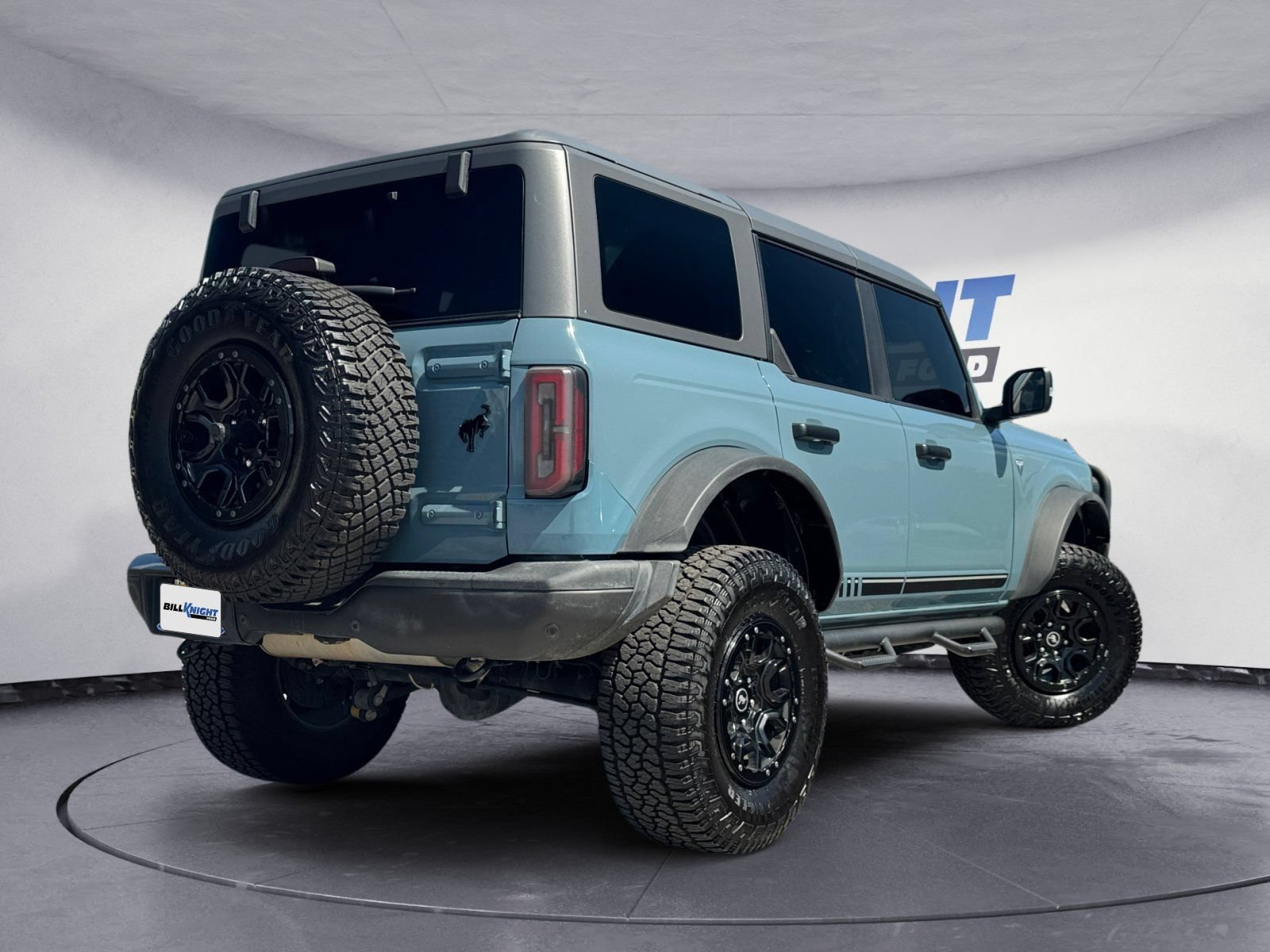 Certified 2021 Ford Bronco First Edition AWD/4WD image 5