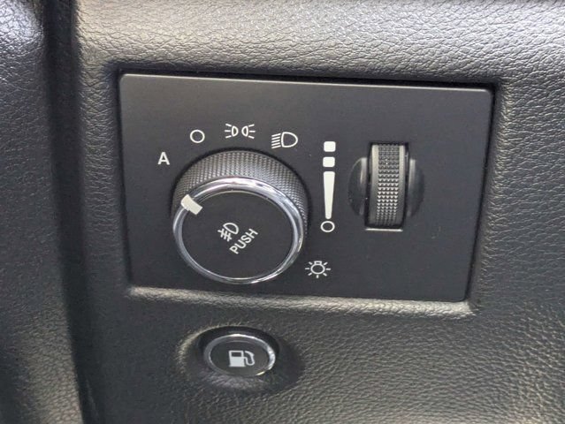 Used 2022 Jeep Grand Cherokee Laredo X RWD image 30