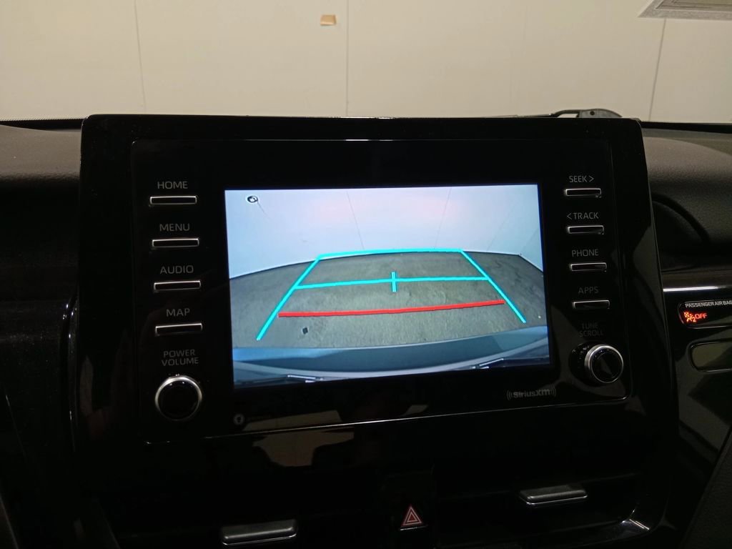 Used 2022 Toyota Camry SE image 23