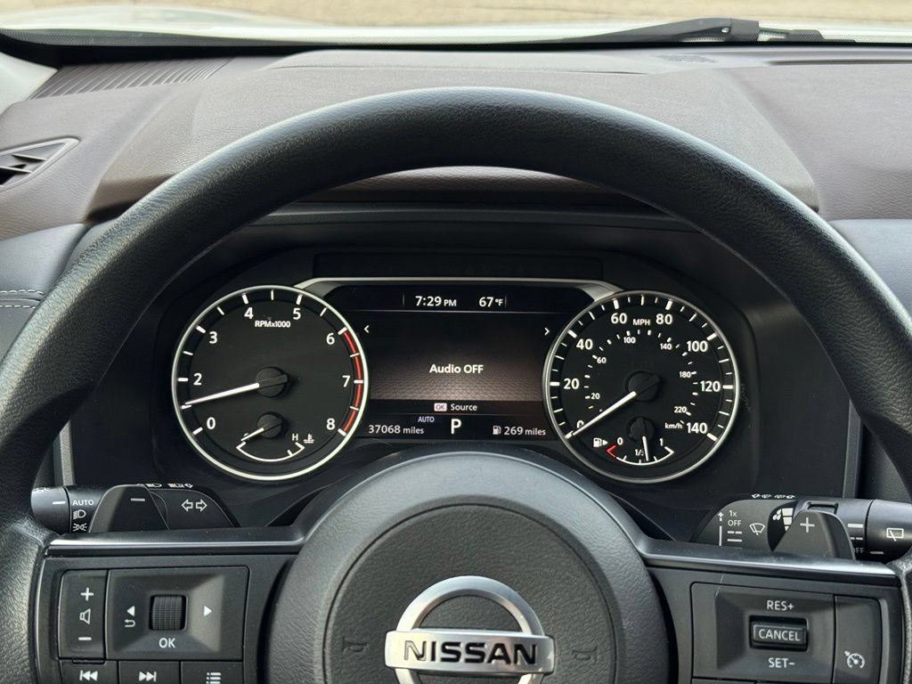 Used 2021 Nissan Rogue S AWD/4WD image 29
