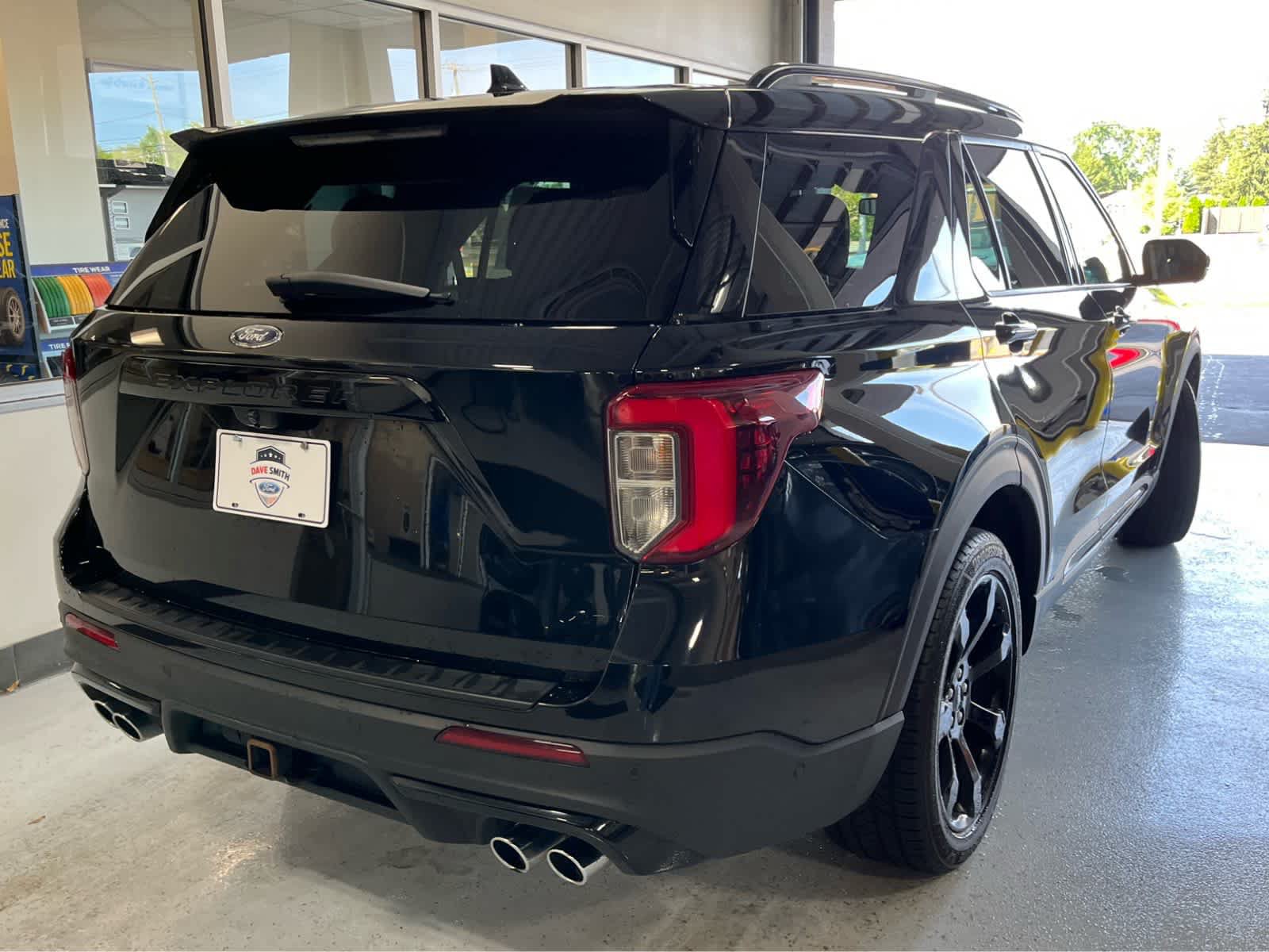 Certified 2020 Ford Explorer ST w/ ST Street Pack AWD/4WD image 7