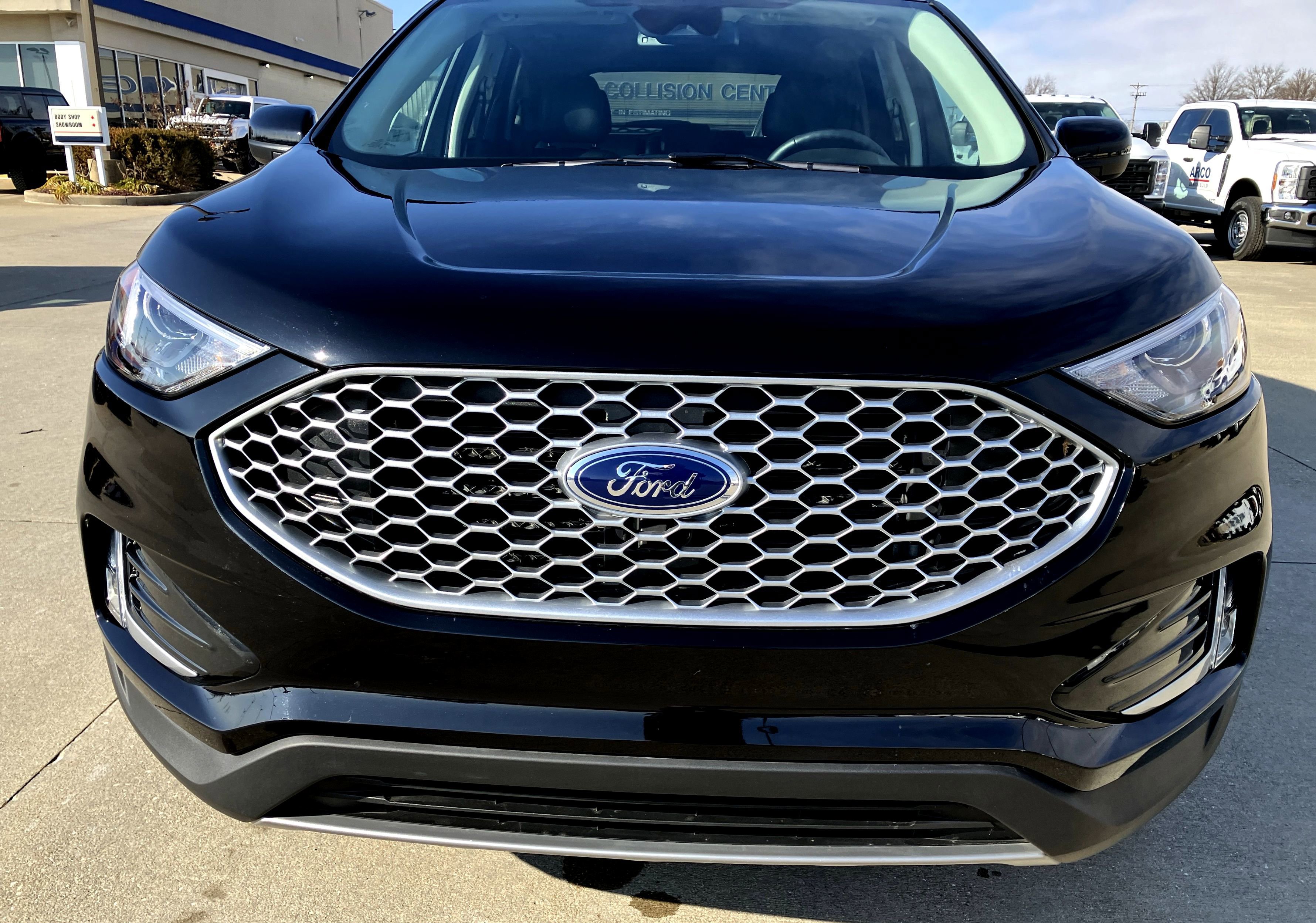 Certified 2024 Ford Edge SEL w/ Convenience Package image 9