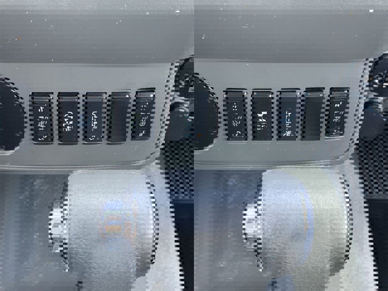 Used 2017 Nissan Frontier SV w/ SV Value Truck Package image 21