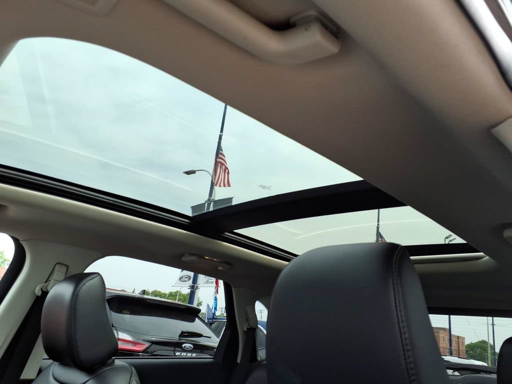 Certified 2023 Ford Edge SEL w/ Convenience Package AWD/4WD image 14