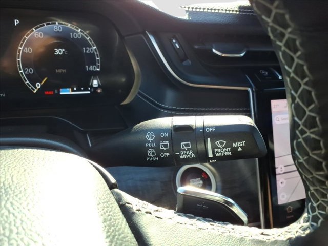 Used 2022 Jeep Grand Cherokee L Limited image 25