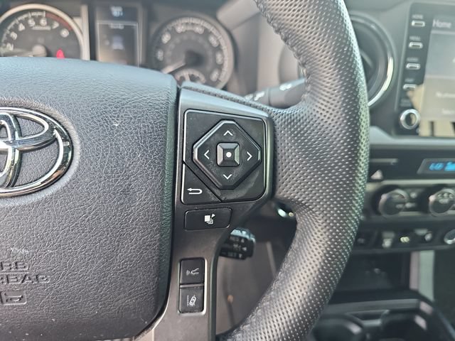 Used 2022 Toyota Tacoma TRD Sport w/ Technology Package RWD image 14