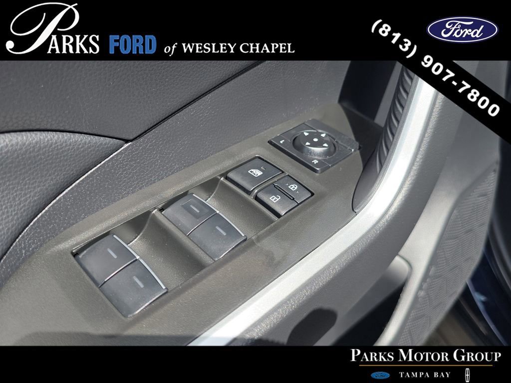Used 2025 Toyota RAV4 XLE w/ Convenience Package image 17