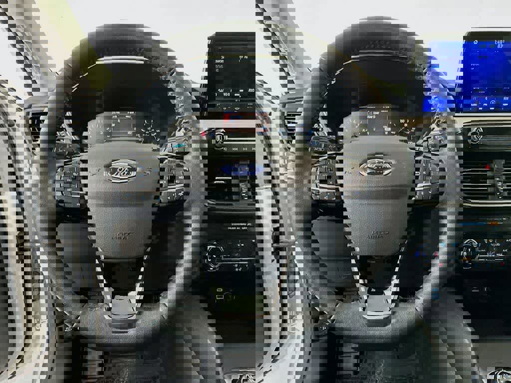 Certified 2021 Ford Escape SEL image 19