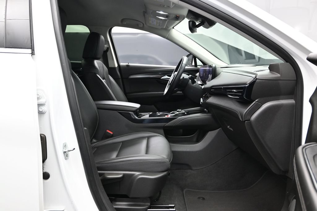 Used 2024 Buick Envision Preferred AWD/4WD image 23