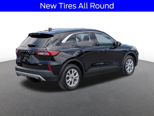 Certified 2023 Ford Escape Active w/ Tech Pack #1 AWD/4WD image 3