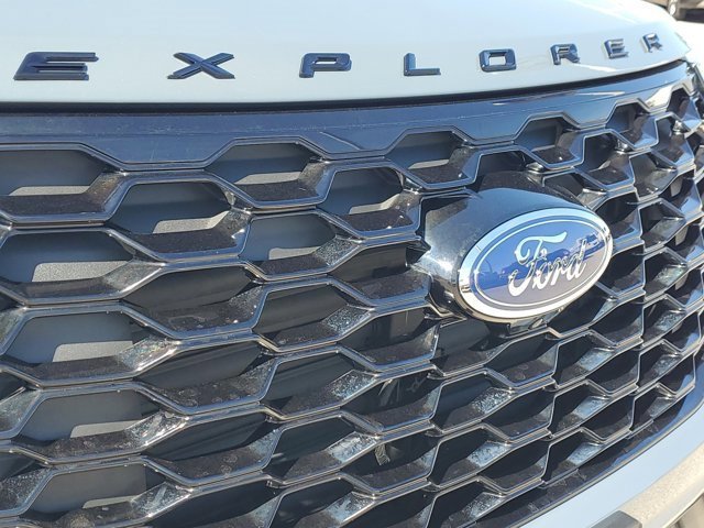 Certified 2025 Ford Explorer ST image 7