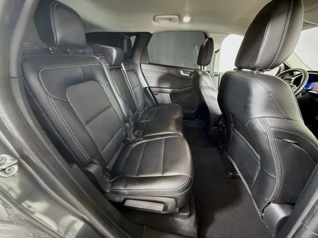 Certified 2022 Ford Escape SEL w/ Technology Package FWD image 28