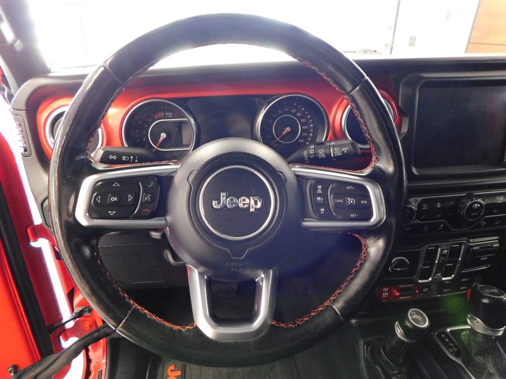 Used 2020 Jeep Wrangler Unlimited Rubicon w/ Dual Top Group AWD/4WD image 20