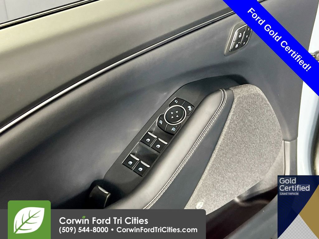 Certified 2025 Ford Mustang Mach-E Premium AWD/4WD image 12