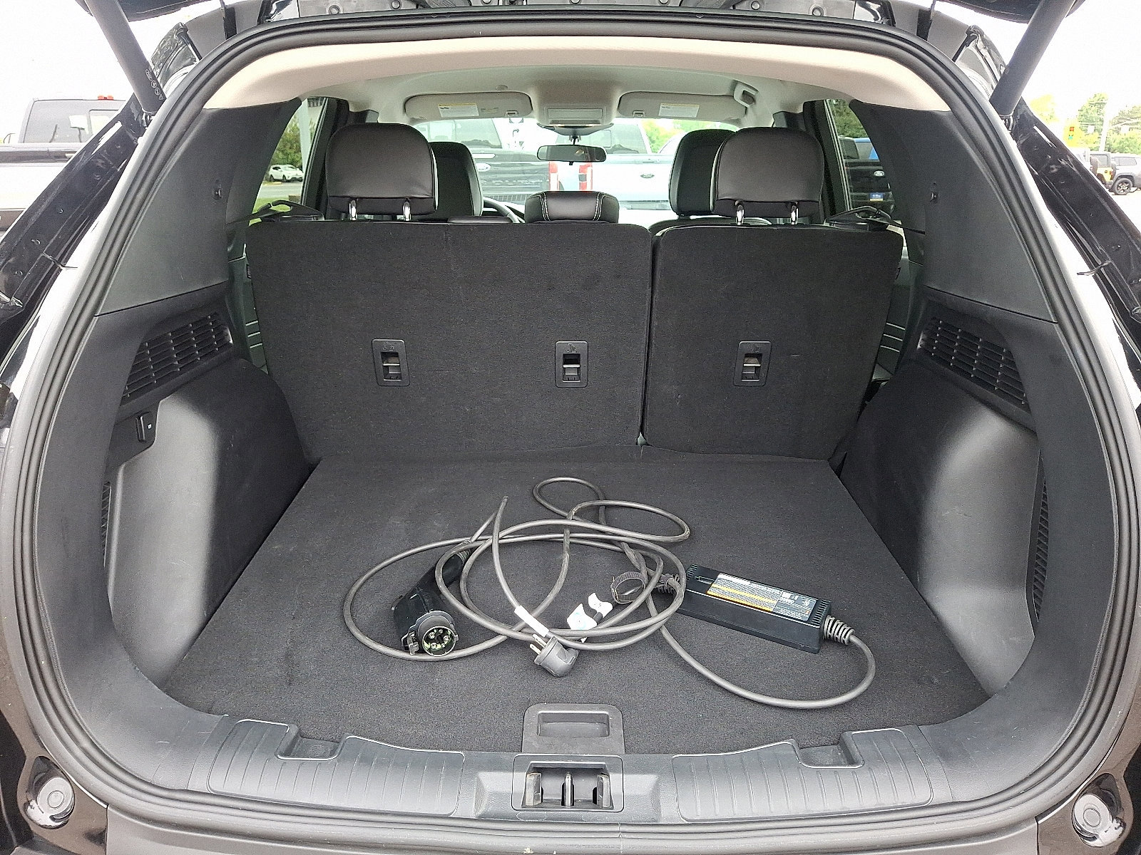 Certified 2024 Ford Escape SE image 30