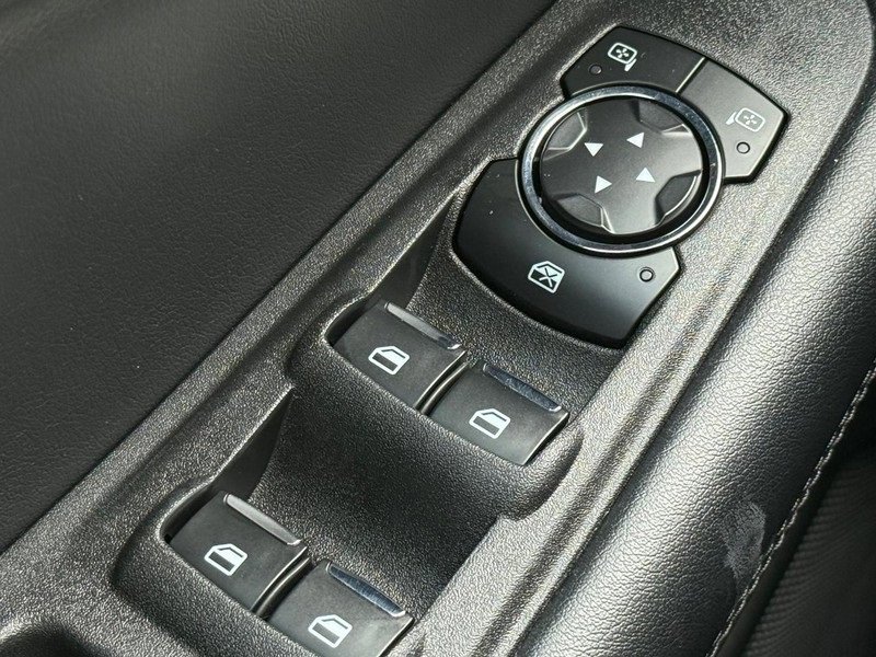 Certified 2023 Ford Edge SEL w/ Convenience Package image 20