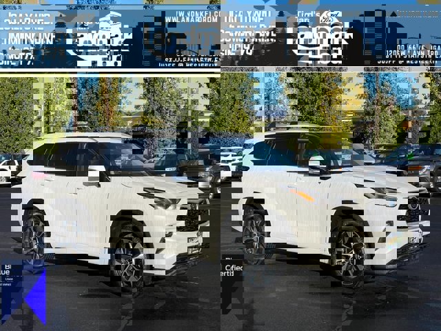 Used 2022 Toyota Highlander XLE image 1