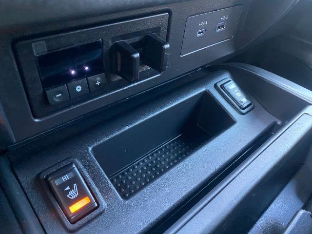 Used 2024 Nissan Titan PRO-4X w/ Pro-4x Convenience Package image 23