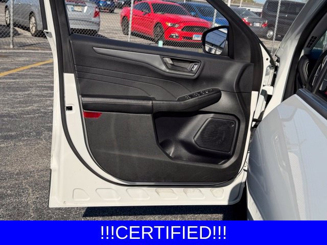Certified 2023 Ford Escape Active AWD/4WD image 21