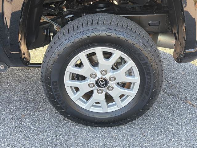 Used 2024 Toyota Tacoma SR5 AWD/4WD image 21