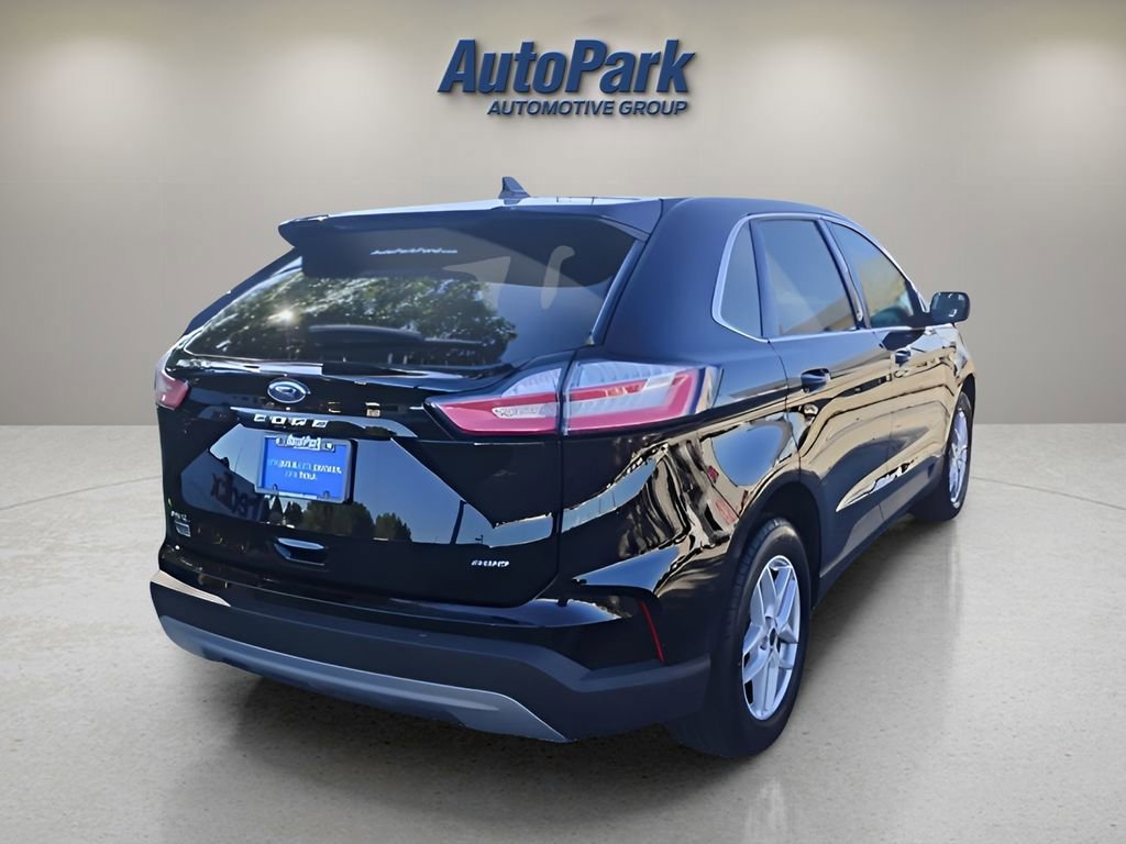 Certified 2024 Ford Edge SEL image 5