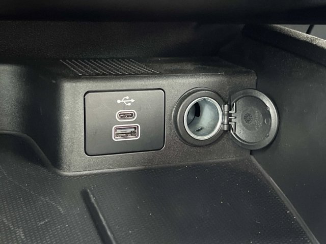 Certified 2024 Ford Escape ST-Line w/ Tech Pack #1 AWD/4WD image 27