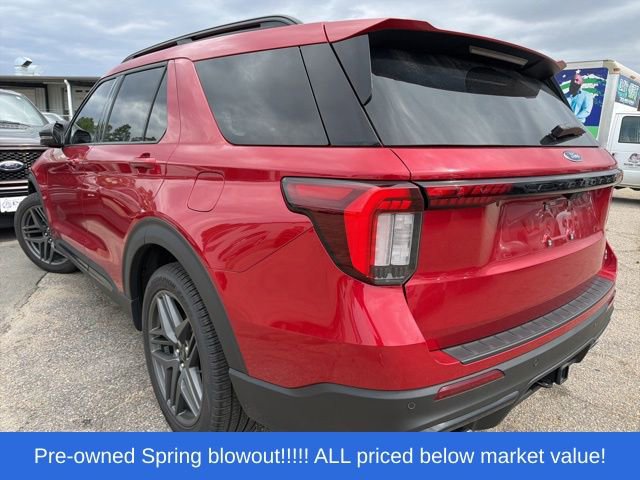 Certified 2025 Ford Explorer ST w/ Sun And Sound Package AWD/4WD image 4