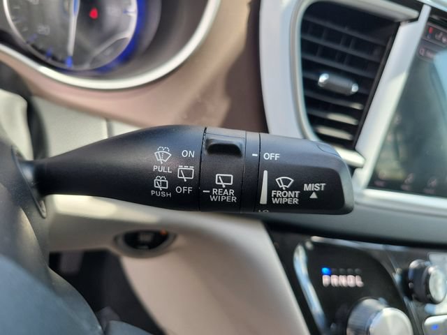 Used 2024 Chrysler Voyager LX FWD image 31
